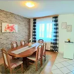 بيت للعطل House Mira